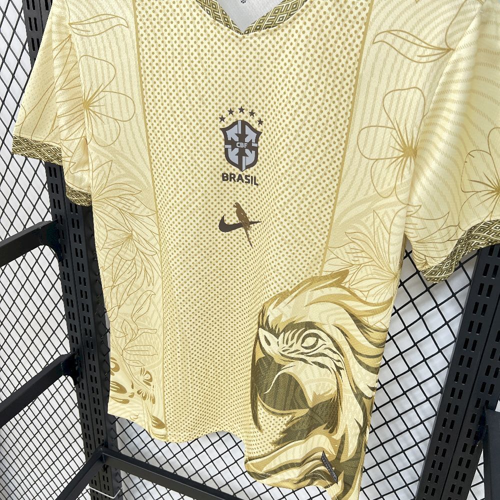 Camiseta Brasil "Special Parrot"