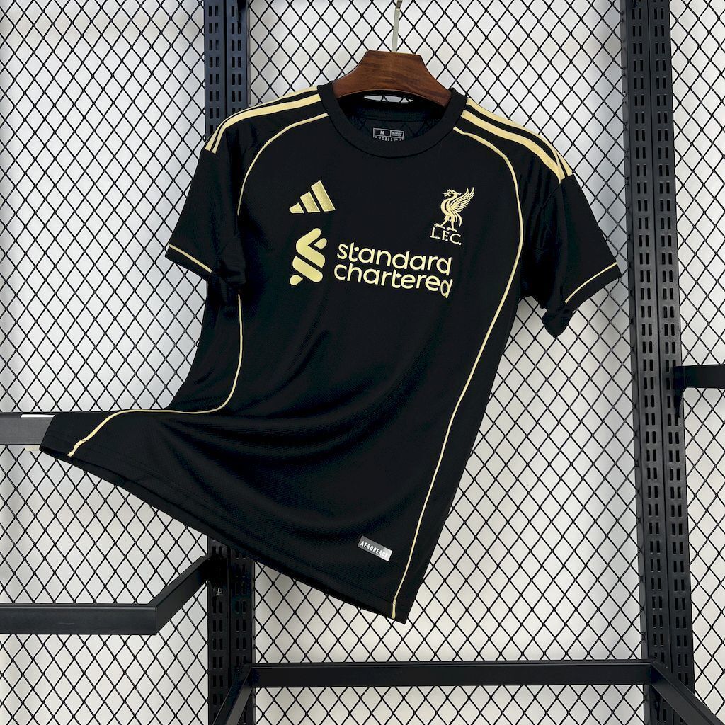 Camiseta Liverpool Negra Especial