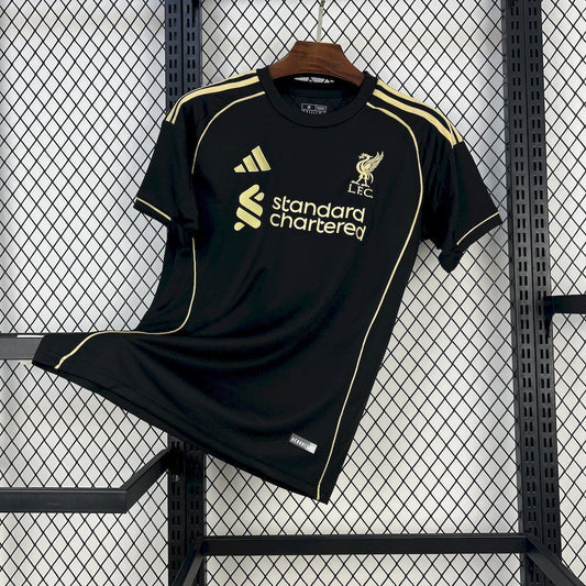 Camiseta Liverpool Negra Especial