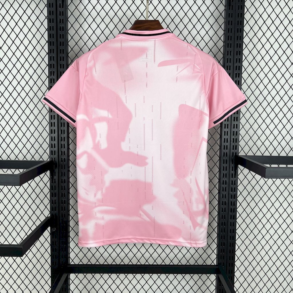 Camiseta Madrid Rosa Especial