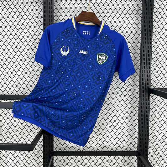 Camiseta Local Uzbekistán
