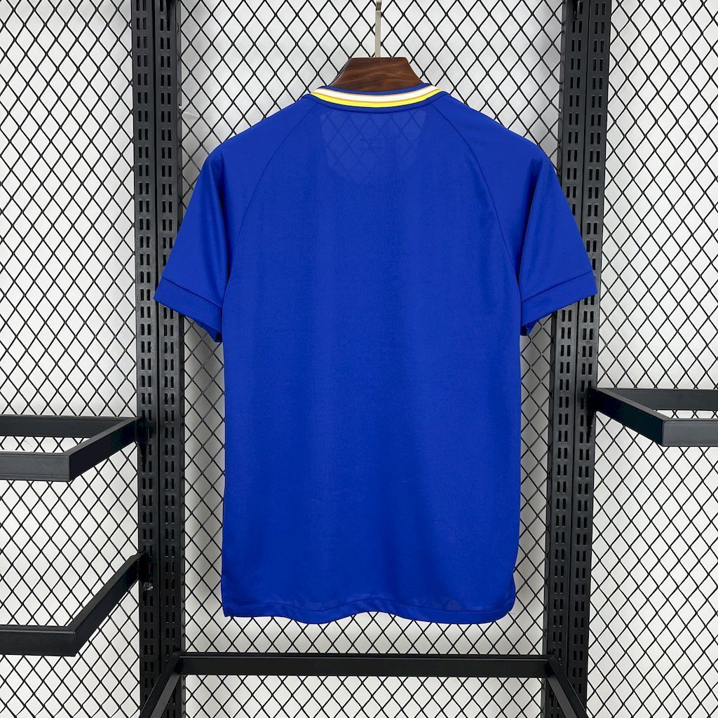 Camiseta Local Uzbekistán