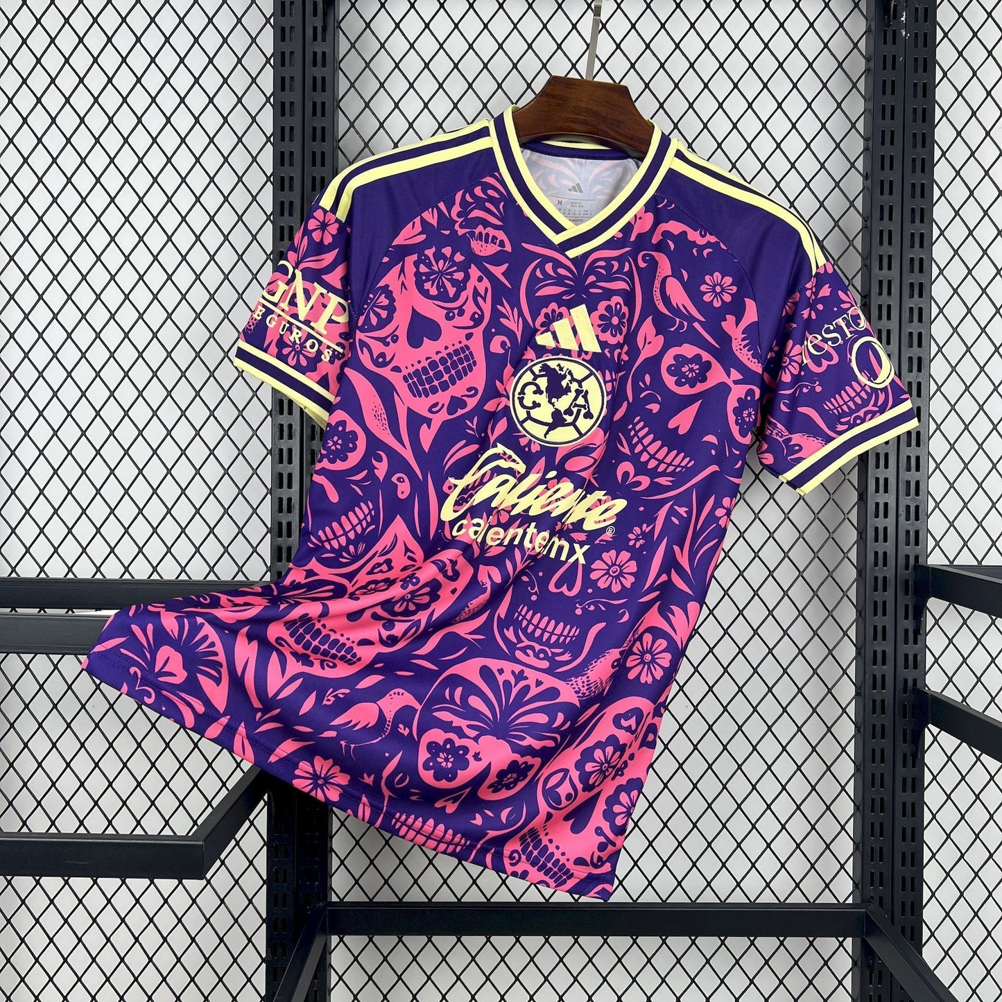 Camiseta América "Skeleton Edition"
