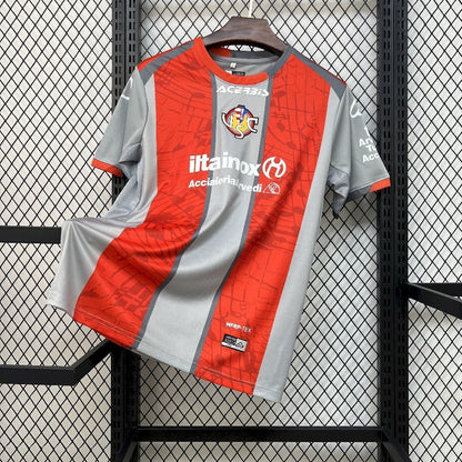 Camiseta Local Cremonese