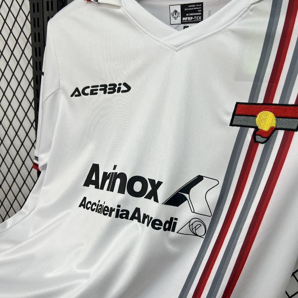 Camiseta Visitante Cremose