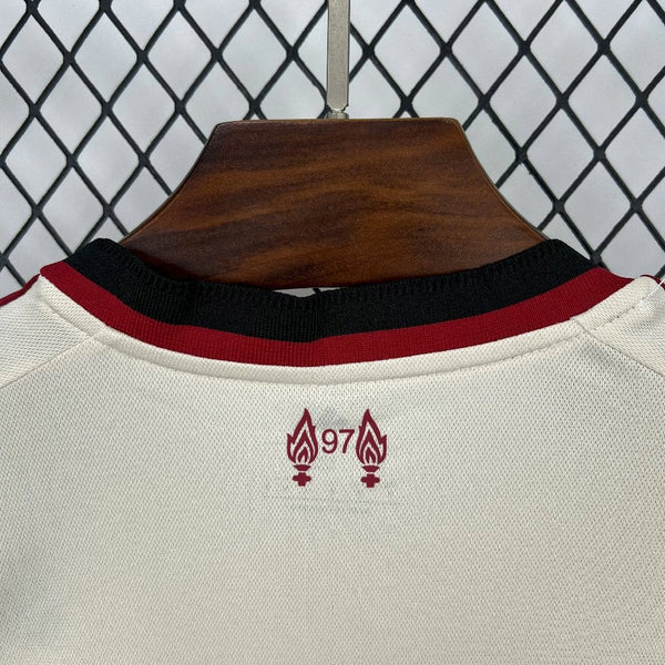 Camiseta Visitante Liverpool
