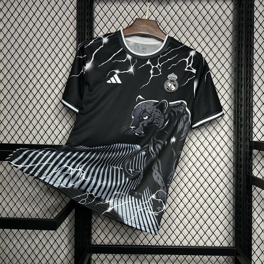Camiseta Real Madrid "Black Panther"