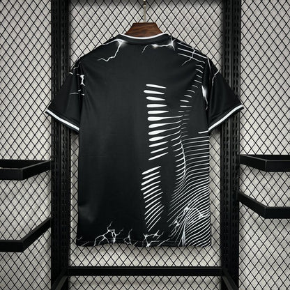 Camiseta Real Madrid "Black Panther"