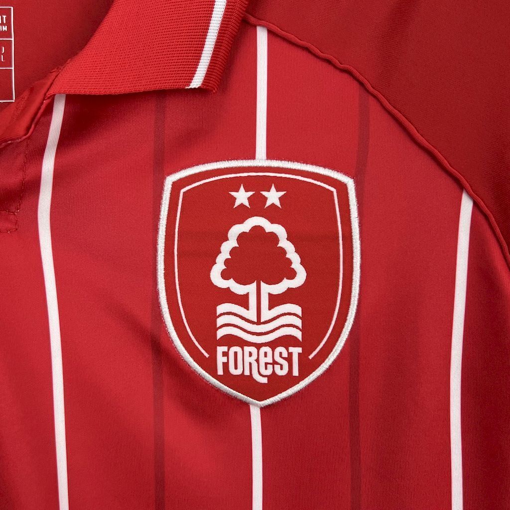 Camiseta Local Nottingham Forest