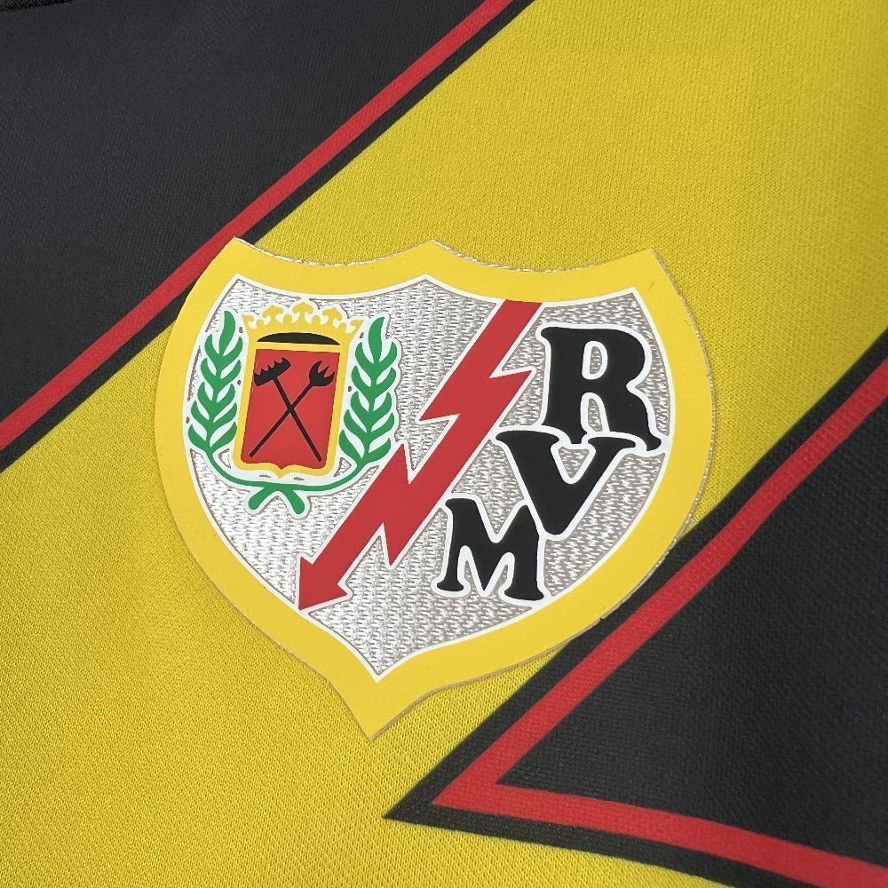 Camiseta Visitante Rayo Vallecano