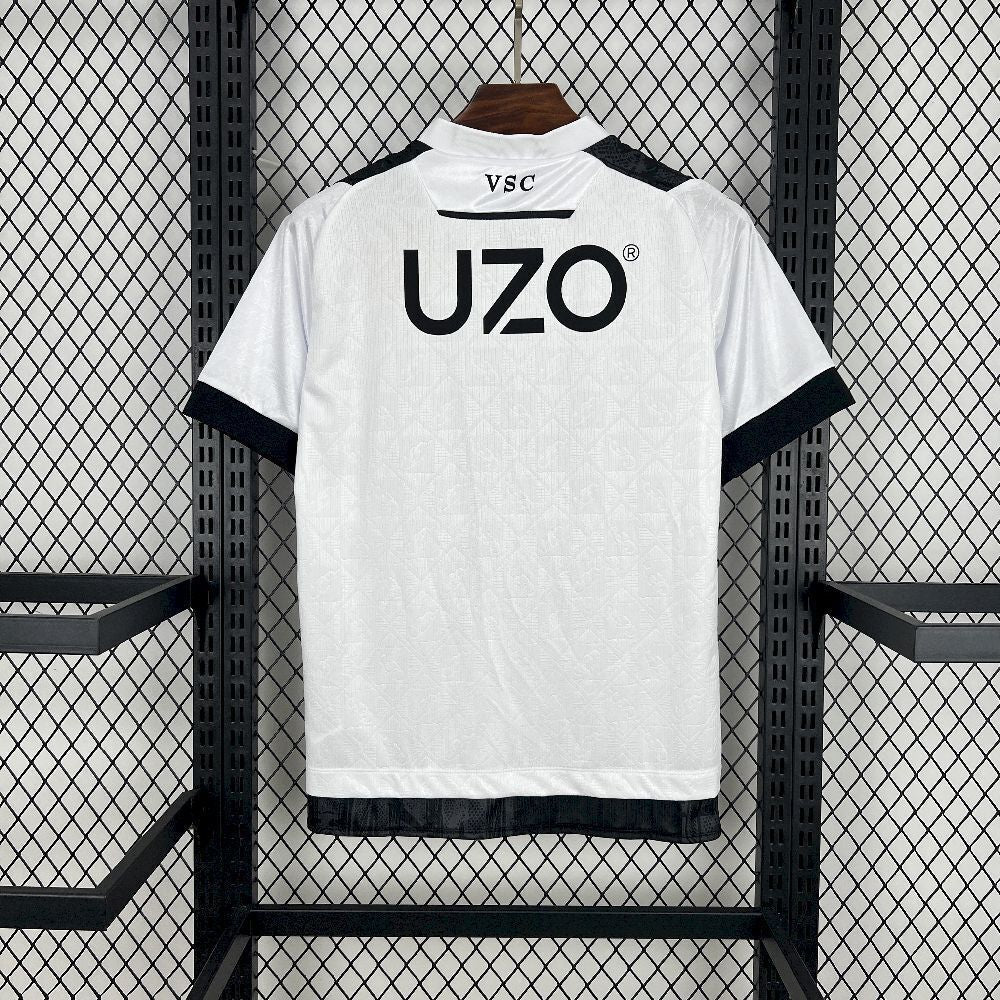 Camiseta Local Vitoria Guimaraes