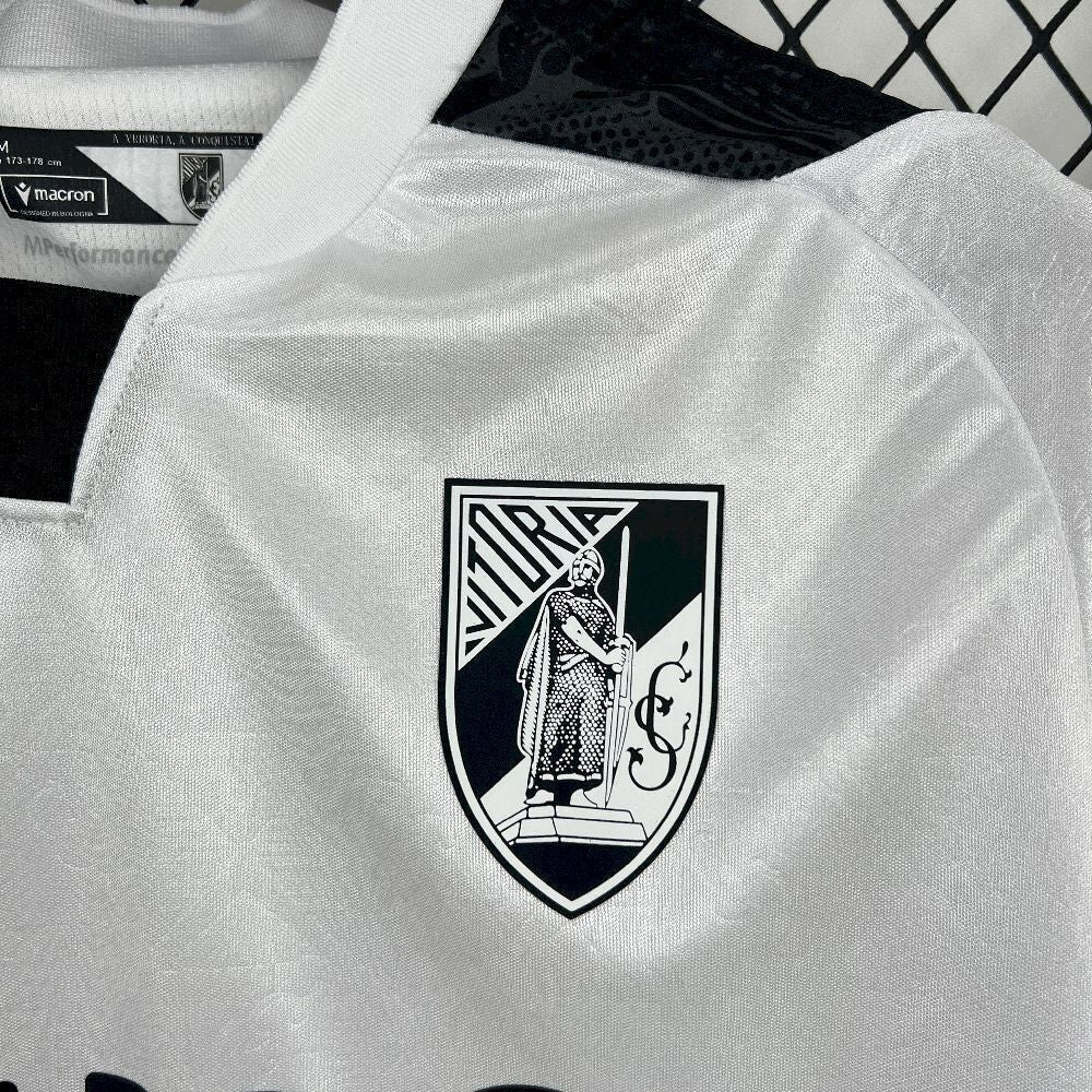 Camiseta Local Vitoria Guimaraes